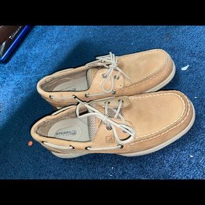 Boat shoes